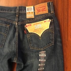 Levis 501 jeans